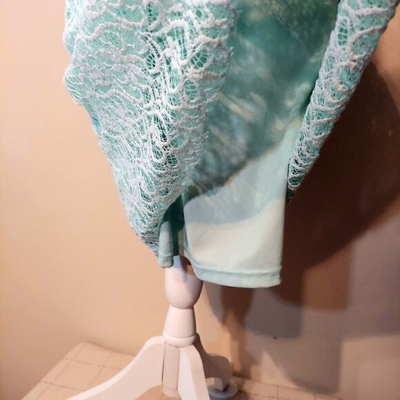 GUC Pinky Sherbert Green Sleeveless Lace Mini Dress Womens - Picture 5 of 9